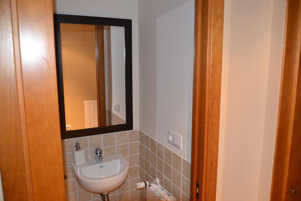 La Massana Apartment *