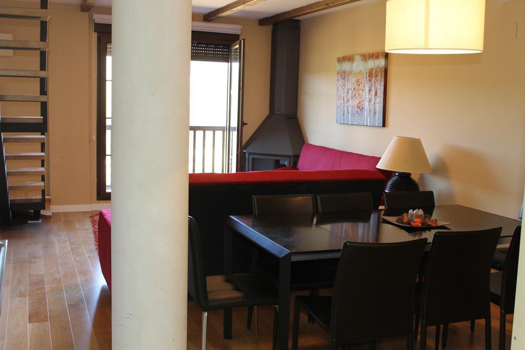 La Massana Apartment *